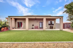 25516 W Hunter Dr, Wittmann, AZ 85361 - Photo 43