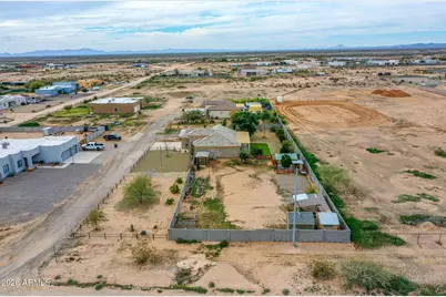 25516 W Hunter Drive, Wittmann, AZ 85361 - Photo 75