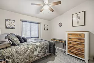 9145 N 68th Ave, Peoria, AZ 85345 - Photo 15