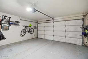 9145 N 68th Ave, Peoria, AZ 85345 - Photo 21