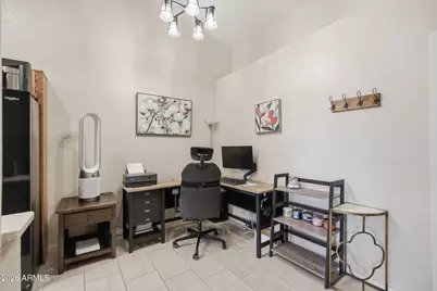 9145 N 68th Avenue, Peoria, AZ 85345 - Photo 5