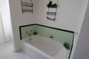 5841 W Gardenia Ave, Glendale, AZ 85301 - Photo 11