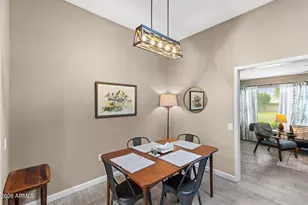 10333 W Highwood Ln, Sun City, AZ 85373 - Photo 11