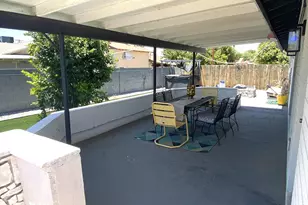 4627 W Rose Ln, Glendale, AZ 85301 - Photo 15