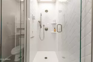 2707 E Shaw Butte Dr, Phoenix, AZ 85028 - Photo 23