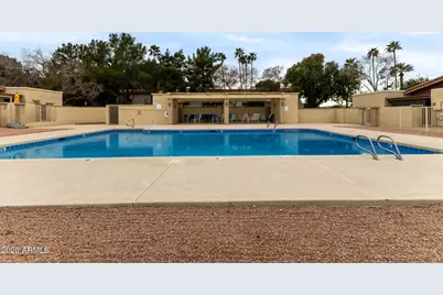 2707 E Shaw Butte Drive, Phoenix, AZ 85028 - Photo 35