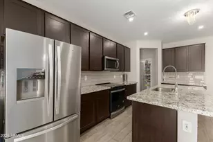 17851 W Villa Hermosa Ln, Surprise, AZ 85387 - Photo 7