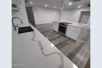 4021 N 49th Avenue, Phoenix, AZ 85031 - Photo 7