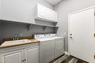 3283 E Red Oak Ln, Gilbert, AZ 85297 - Photo 43