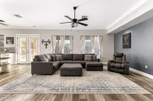 3283 E Red Oak Ln, Gilbert, AZ 85297 - Photo 11