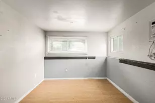 4116 N 64th Dr, Phoenix, AZ 85033 - Photo 13