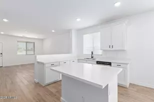 8635 N 169th Dr, Waddell, AZ 85355 - Photo 13