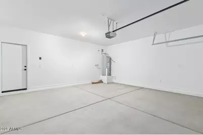 8635 N 169th Drive, Waddell, AZ 85355 - Photo 25