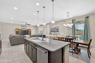 12065 W Rowel Rd, Peoria, AZ 85383 - Photo 13