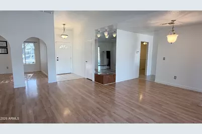 4844 E Sunrise Drive, Phoenix, AZ 85044 - Photo 7