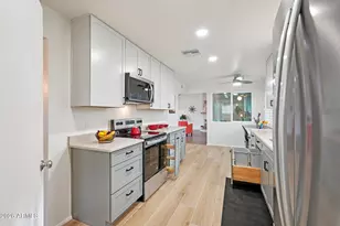 10115 W Cheryl Dr, Sun City, AZ 85351 - Photo 5