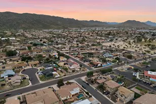 1516 E South Mountain Ave, Phoenix, AZ 85042 - Photo 9