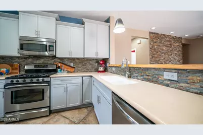 6453 W Heritage Way, Florence, AZ 85132 - Photo 3