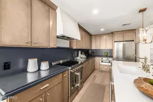 3423 E Beryl Ln, Phoenix, AZ 85028 - Photo 3