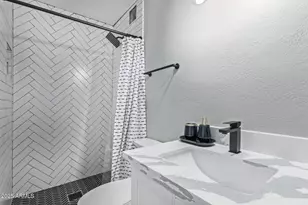 1601 E Fremont Dr, Tempe, AZ 85282 - Photo 17