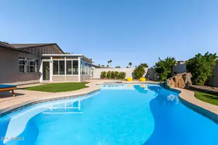 1601 E Fremont Dr, Tempe, AZ 85282 - Photo 25