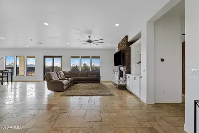 1617 W Maddock Road, Phoenix, AZ 85086 - Photo 7