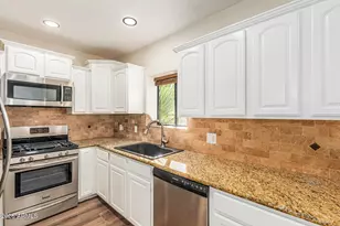 330 W Northern Ave, Phoenix, AZ 85021 - Photo 21