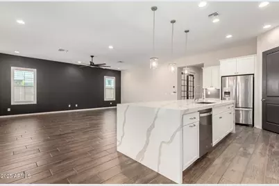 22848 N 98th Drive, Peoria, AZ 85383 - Photo 17