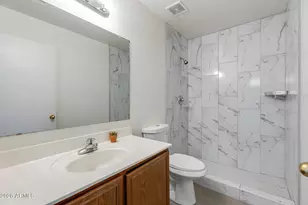 1832 W Lydia Ln, Phoenix, AZ 85041 - Photo 7