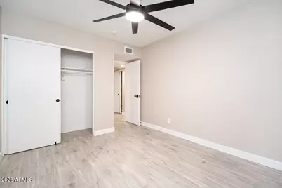 4446 W Carol Avenue, Glendale, AZ 85302 - Photo 17