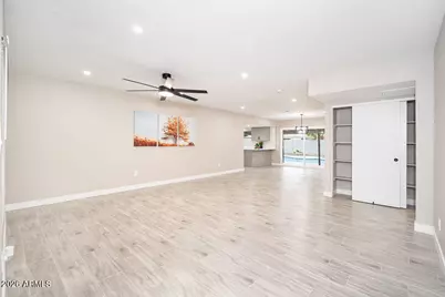 4446 W Carol Avenue, Glendale, AZ 85302 - Photo 3