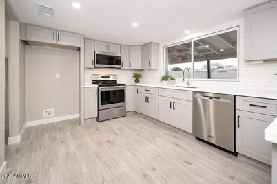 4446 W Carol Avenue, Glendale, AZ 85302 - Photo 7