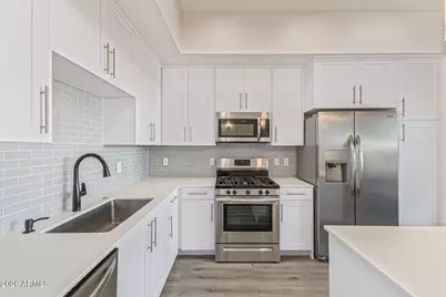 7300 E Earll Drive #3020, Scottsdale, AZ 85251 - Photo 9