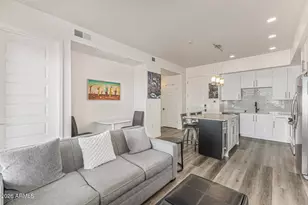 7300 E Earll Dr, Scottsdale, AZ 85251 - Photo 5