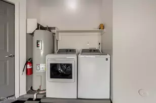 100 E Fillmore St, Phoenix, AZ 85004 - Photo 21