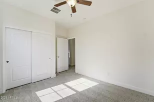 15391 W Dreyfus St, Surprise, AZ 85379 - Photo 19