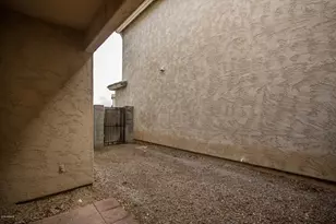3019 S 101st Ave, Tolleson, AZ 85353 - Photo 11
