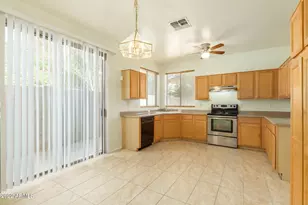 11371 W Pima St, Avondale, AZ 85323 - Photo 9