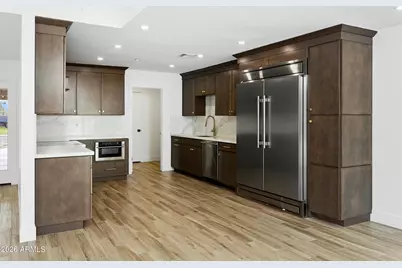 9625 N 83rd Way, Scottsdale, AZ 85258 - Photo 5