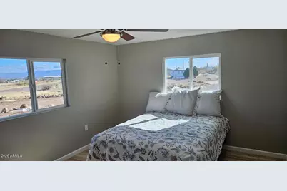 7206 S Hall Drive, Hereford, AZ 85615 - Photo 13