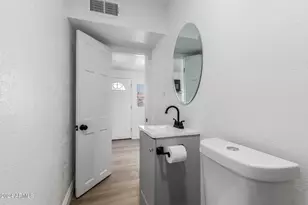 723 E Sunnyslope Ln, Phoenix, AZ 85020 - Photo 13