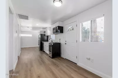 723 E Sunnyslope Lane, Phoenix, AZ 85020 - Photo 11