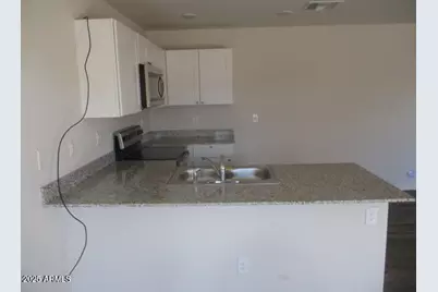 31839 N Redding Street, Wittmann, AZ 85361 - Photo 9