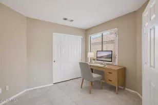 4425 E Hiddenview Dr, Phoenix, AZ 85048 - Photo 13