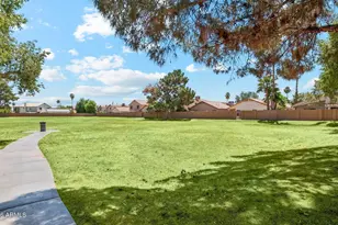 4425 E Hiddenview Dr, Phoenix, AZ 85048 - Photo 29