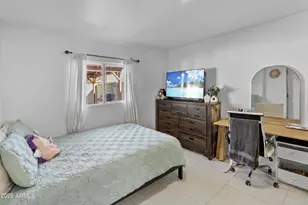 7606 W Weldon Ave, Phoenix, AZ 85033 - Photo 9