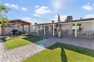 7606 W Weldon Ave, Phoenix, AZ 85033 - Photo 25