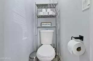 7606 W Weldon Ave, Phoenix, AZ 85033 - Photo 15