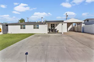 7606 W Weldon Ave, Phoenix, AZ 85033 - Photo 1