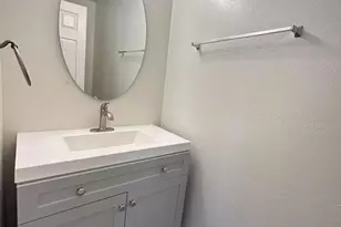 10542 W Alvarado Rd, Avondale, AZ 85392 - Photo 11